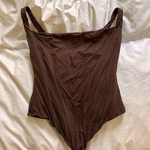 SKIMS Fits Everybody Square Neck Bodysuit